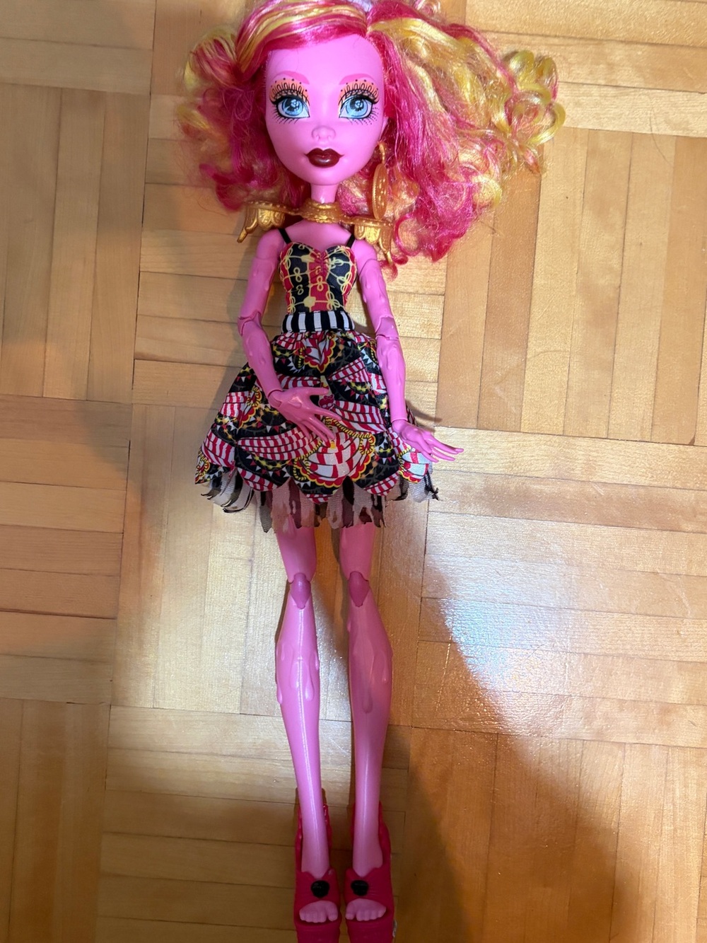 goolilope jellington frightfully tall ghoul freak du chic monster high